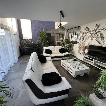 Villa Belle Moderne Proche Du Sommet De L'elevage *